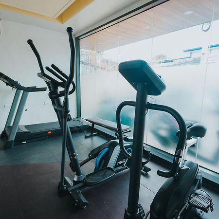 Surestay Studio By Best Western Clarkview Angeles City Dış mekan fotoğraf