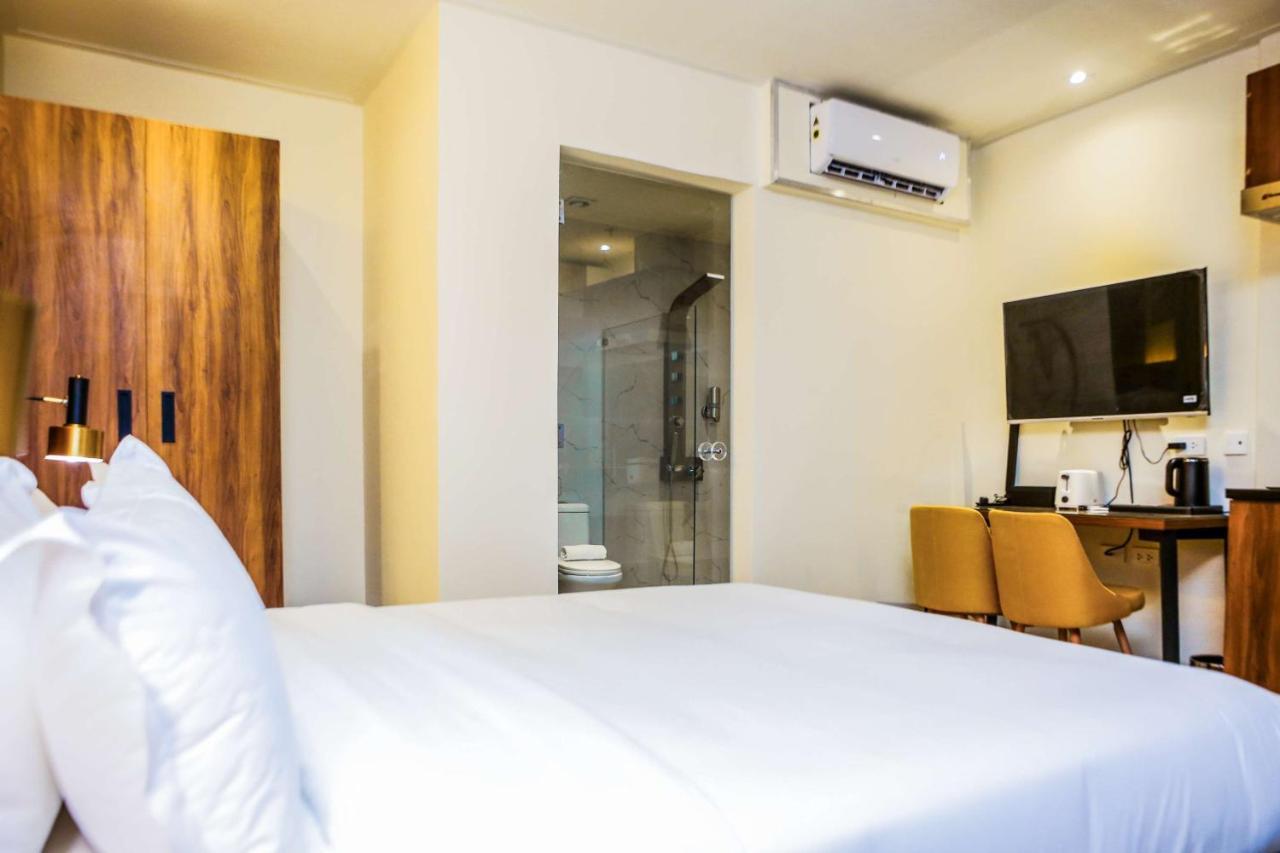 Surestay Studio By Best Western Clarkview Angeles City Dış mekan fotoğraf