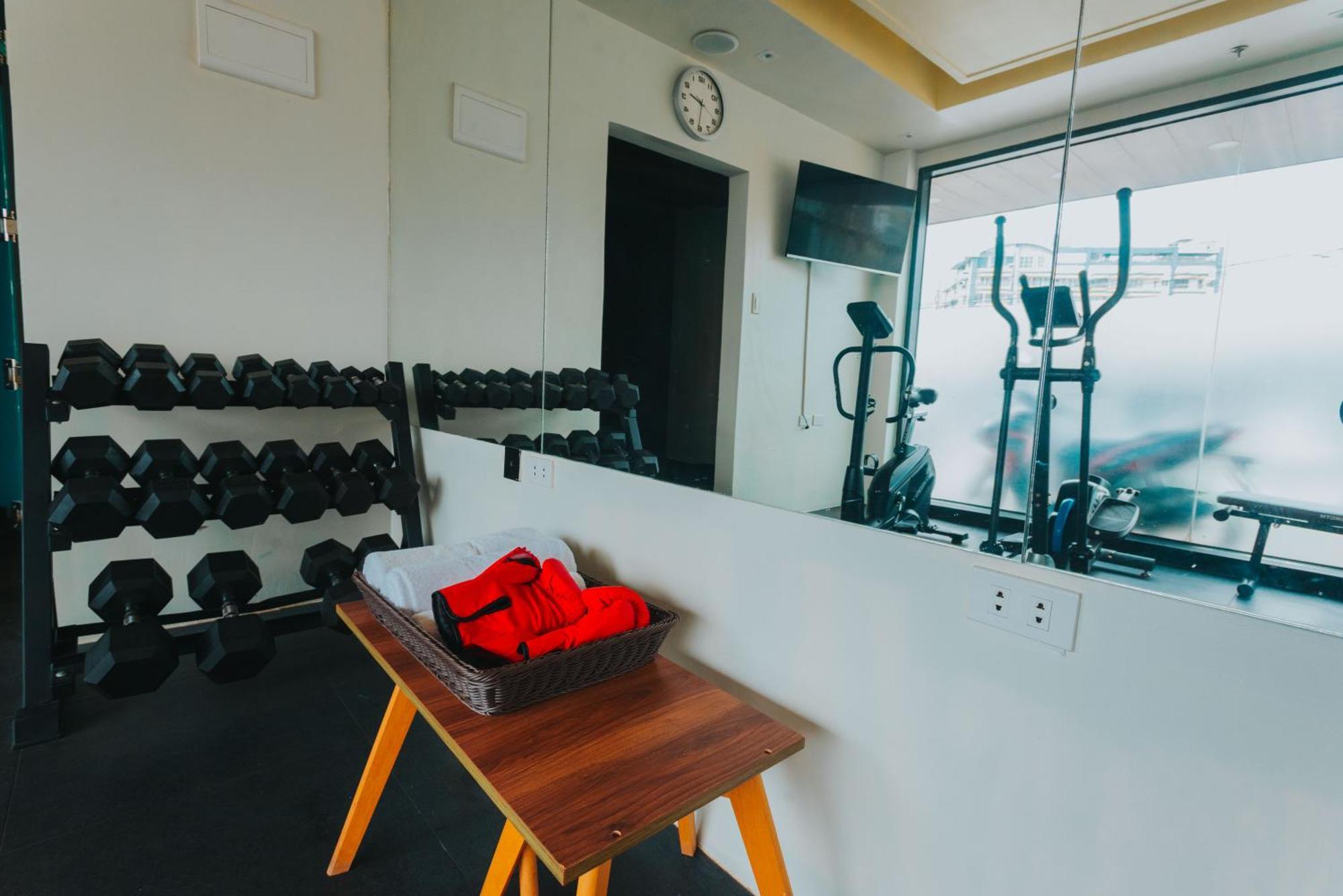 Surestay Studio By Best Western Clarkview Angeles City Dış mekan fotoğraf