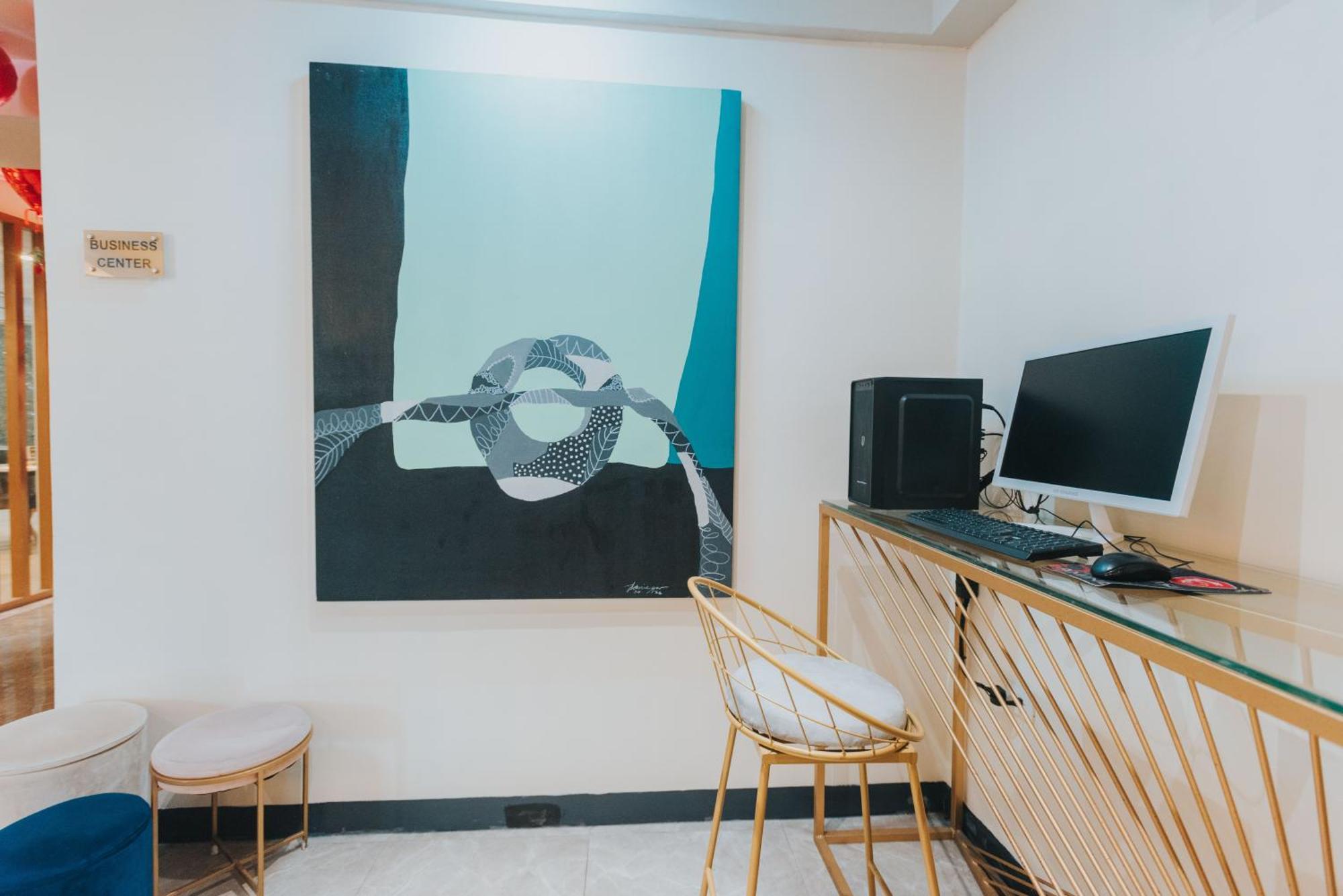 Surestay Studio By Best Western Clarkview Angeles City Dış mekan fotoğraf